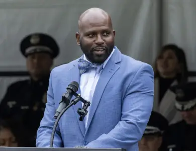 Former L.A. deputy mayor who reported fake anti-Israel bomb threat strikes plea deal